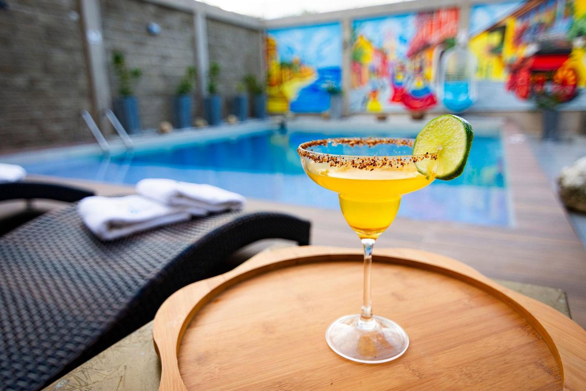 Amazing Beach House 13Br W/Pool & Staff Cartagena Dış mekan fotoğraf