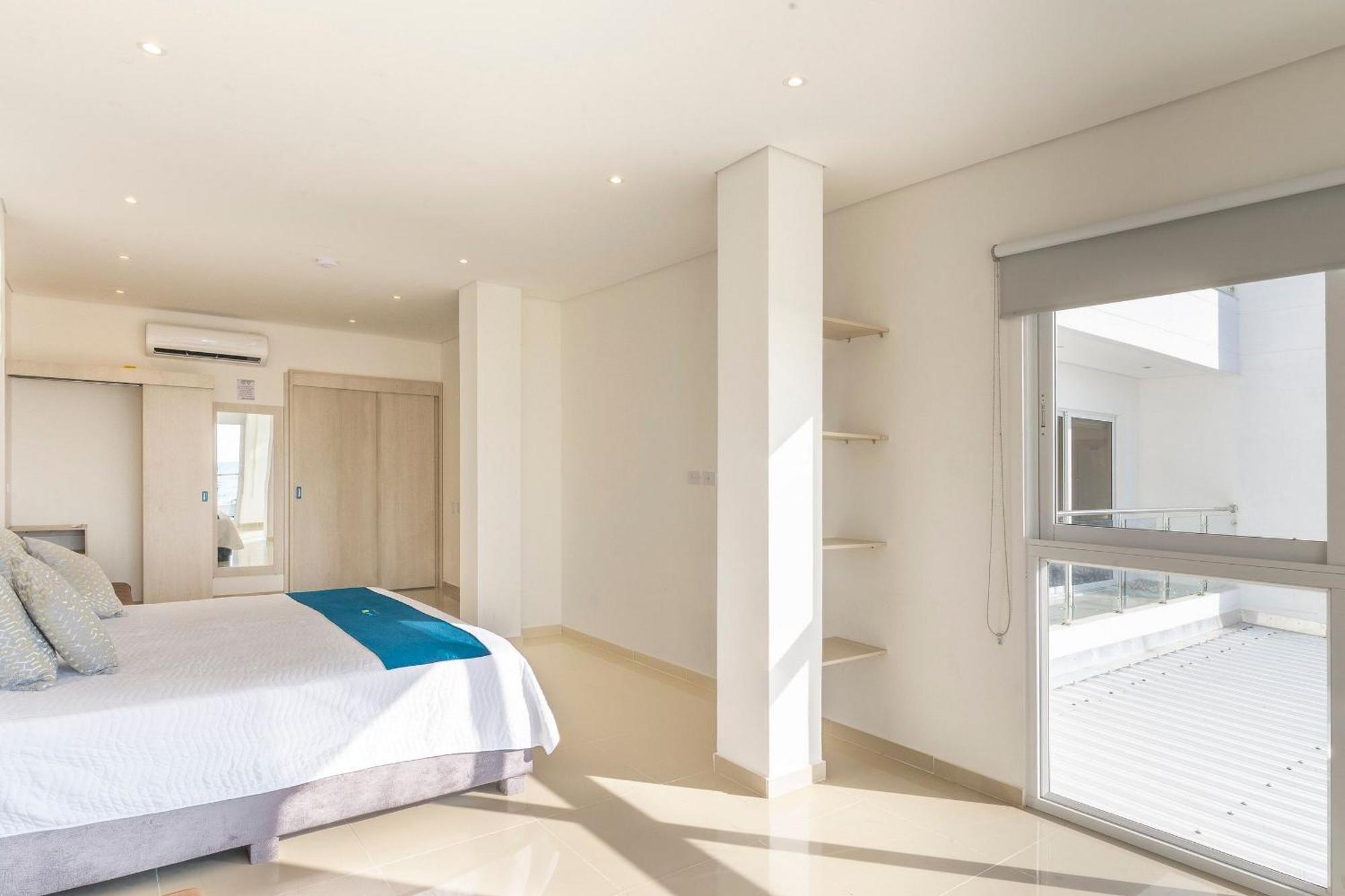 Amazing Beach House 13Br W/Pool & Staff Cartagena Dış mekan fotoğraf
